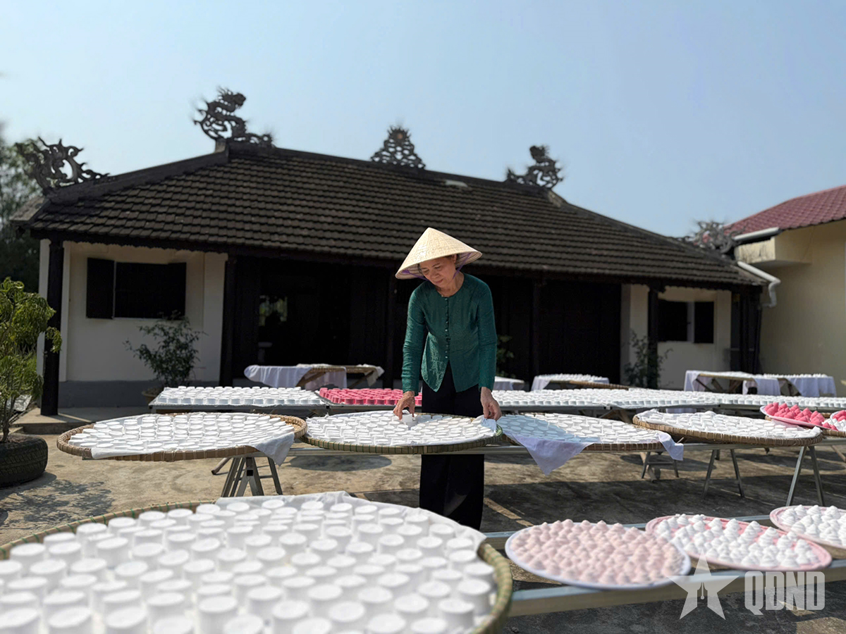Thư về tòa soạn: Giữ chỗ đứng cho nghề làm phấn nụ 